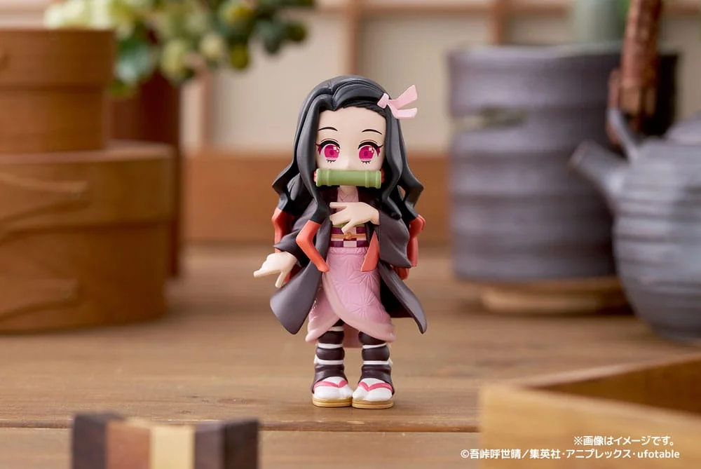 Demon Slayer: Kimetsu no Yaiba PalVerse PVC Figures 9 cm Vol. 1 Blind Box - 1 Unidade Aleatória